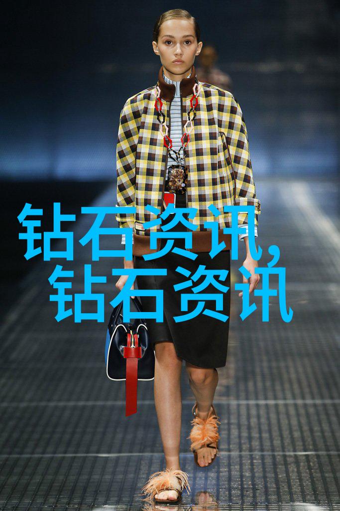 如何辨别小叶紫檀与其他类似树木