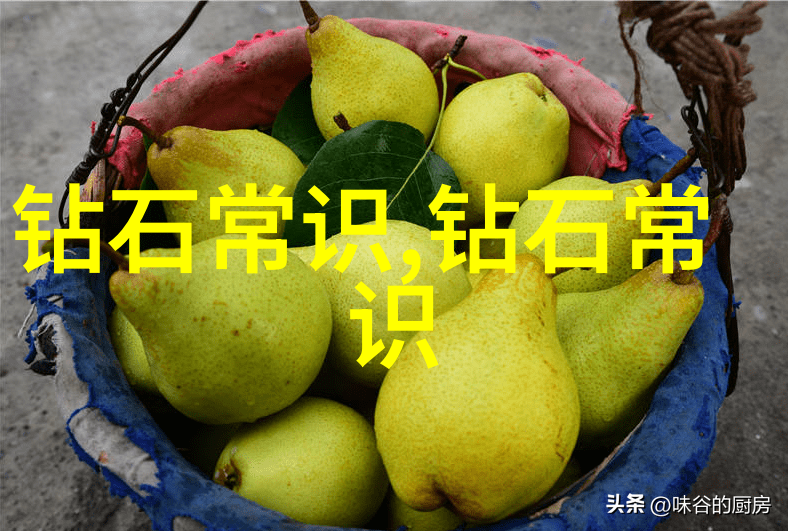 探索民族风韵传承与创新中的手工艺品制作艺术