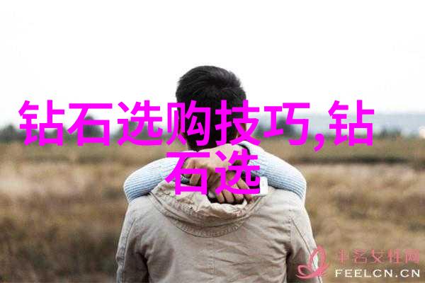 街头风采20岁女RapperDISSSUBS免费演出打破音响界限