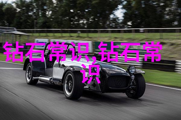 手镯鉴赏-玉翡翠手镯辨识指南光泽透明度与色泽的秘密