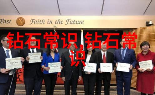 月光下的千姿百态