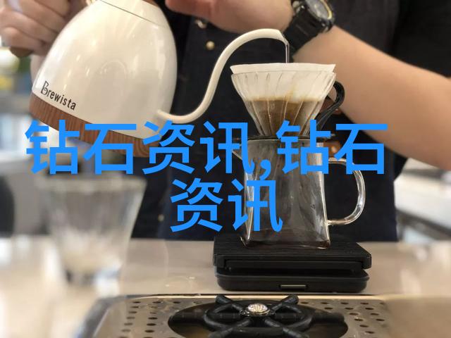 如何一杯水轻拈便知翡翠真伪