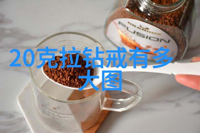 翡翠颜色分类有哪些常见标准和特点