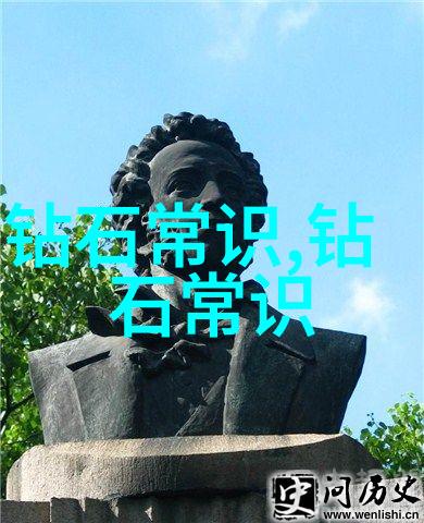 翡翠的鉴定方法-揭秘绿意盎然的宝石世界