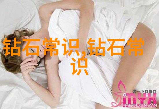 宠物美容师专业的宠物化妆艺术家