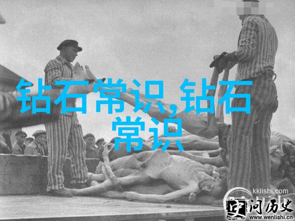 布贴画制作过程中通常会使用哪些材料和技术呢