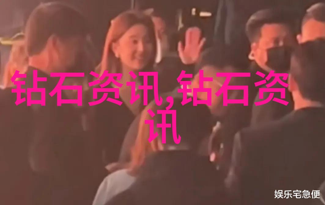 翡翠寓意绿意盎然的爱情与健康
