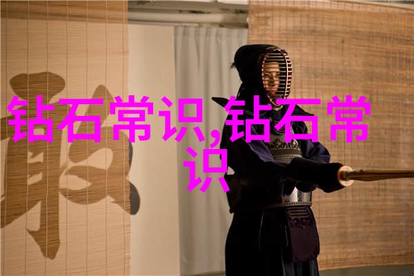 天然翡翠-翡翠的光彩探究其天然价值