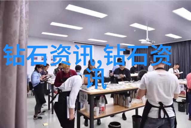 自然美景-孔雀石之美探索这颗璀璨的蓝宝石世界