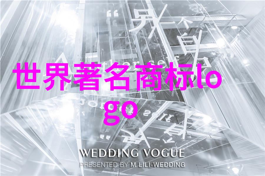 翡翠雕刻我的手中轻抚着绿意盎然的传奇