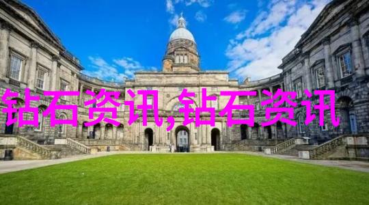 我最喜欢的一件工艺品我的小宝贝那只精美的手工雕刻笔筒