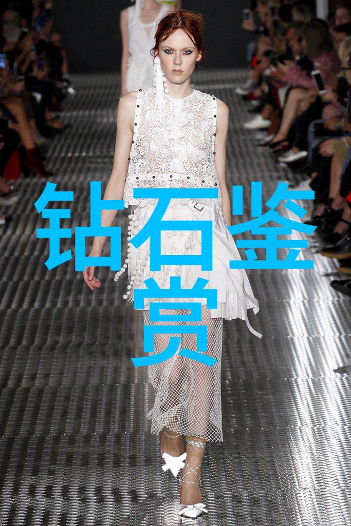 室内软装设计中功能性和美观性如何平衡