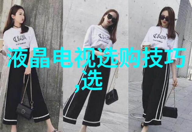 雨后小故事傻瓜才不会在这时候出门走路我就直接躺在窗台上看云朵变形了