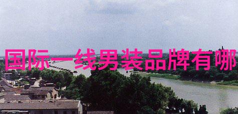 追寻光芒源自内心解析那些入选世界十大钻石的原因