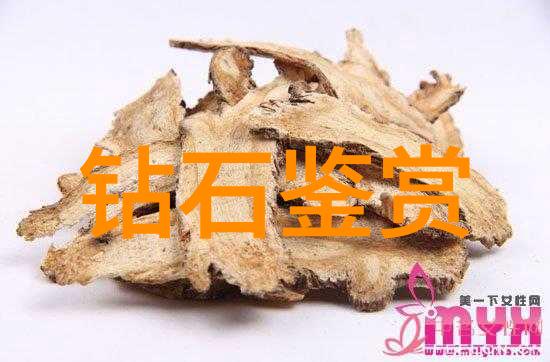 轮班交接四人团队中的C位演员