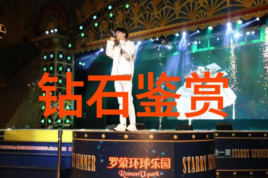 书法笔墨将文字变成美妙的手工之作