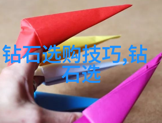 璀璨夺目探索宝石项链的历史与魅力