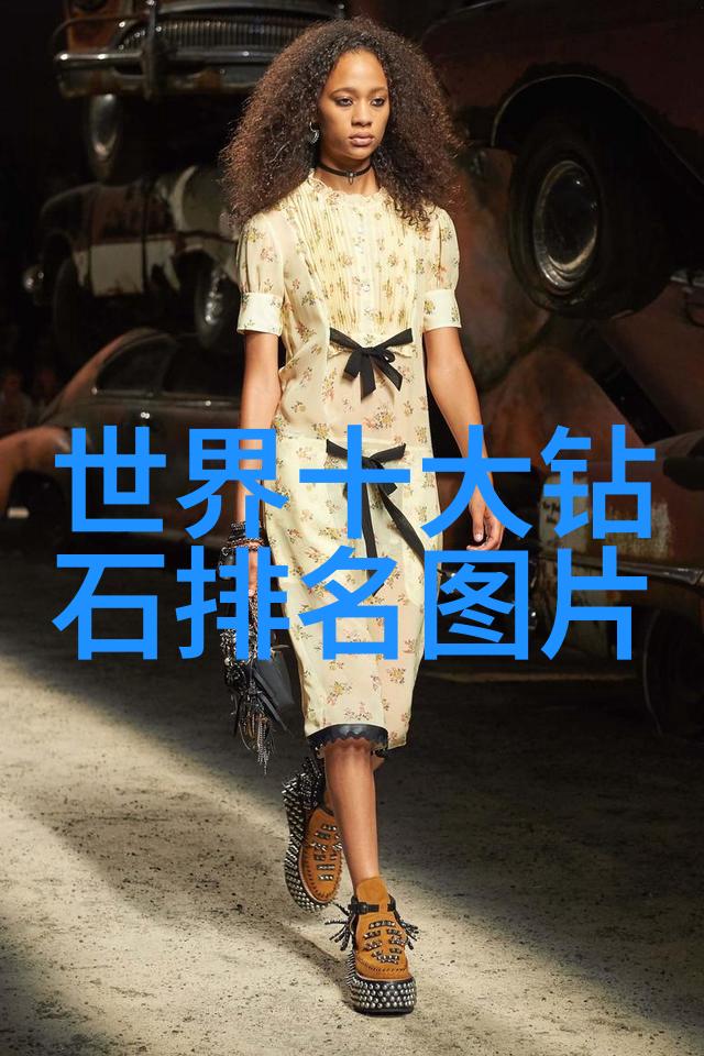 如何通过参加手工作坊来提高个人的创造力和审美能力