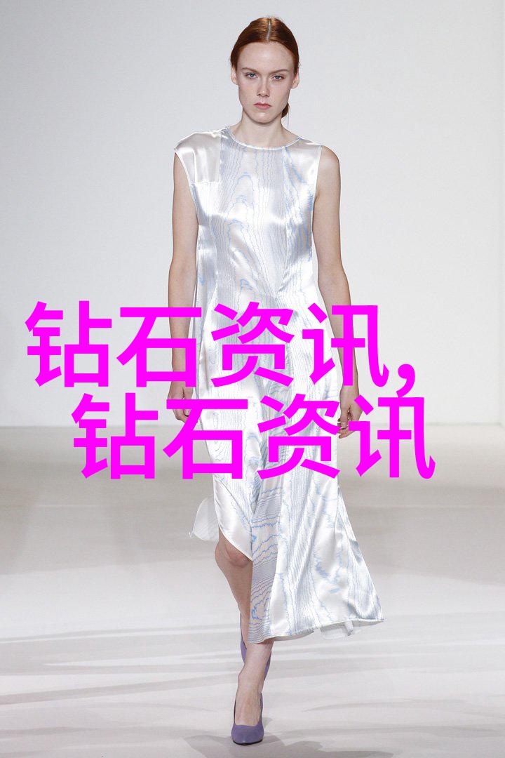 在社会的海洋中搜寻翡翠真假鉴定之谜冰种A货翡翠如意挂件展现情感艺术美学