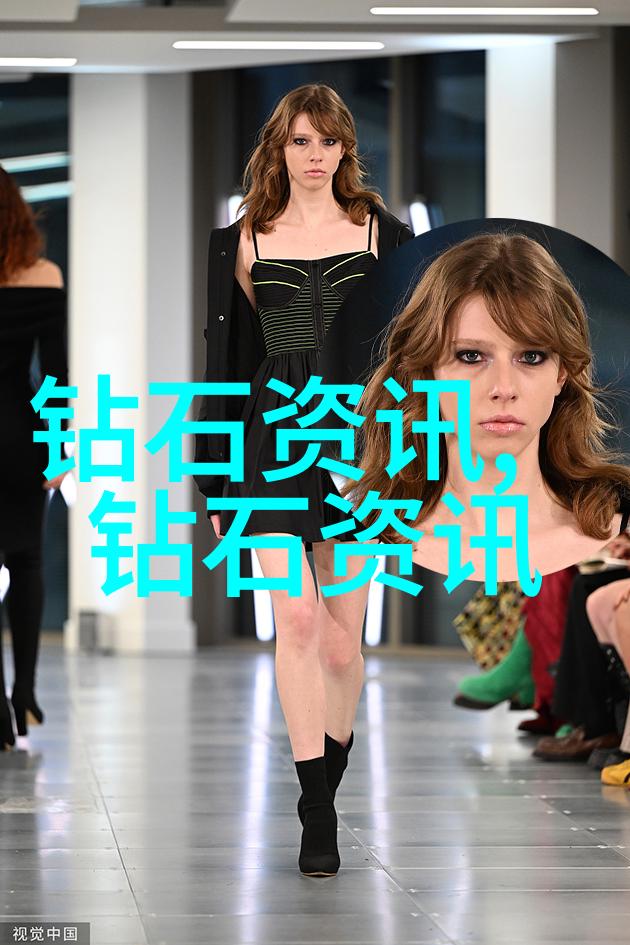 佩戴天然缅甸翡翠吊坠水润美姿在自然景色中闪耀你就是那般非凡的人物