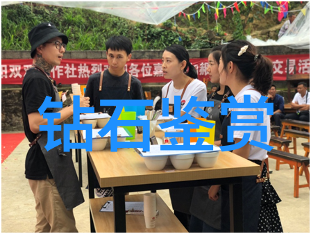 年轻漂亮的护士美丽人生