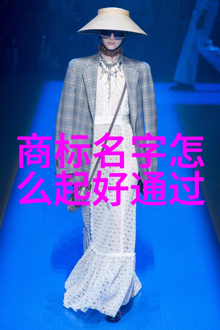 中国传统文化征文800字 - 红楼梦与今昔探索中华文明的永恒魅力