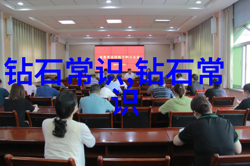 绣花枕边的秘密